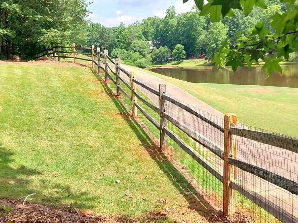 Photo of a split rail fence from a Columbus Georgia fence company